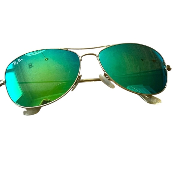 Ray Ban Aviator Gold Frame Green Flash Mirrored Lenses - Picture 1 of 14